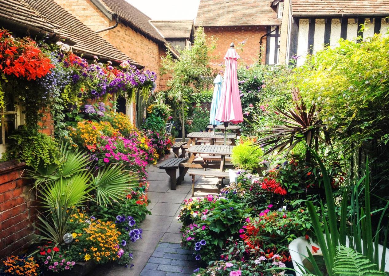 Bournville House & Cafe Бирмингем Экстерьер фото